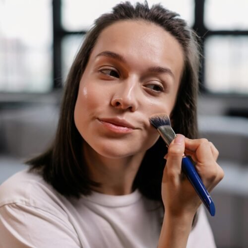 Achieving a Polished Makeup Look