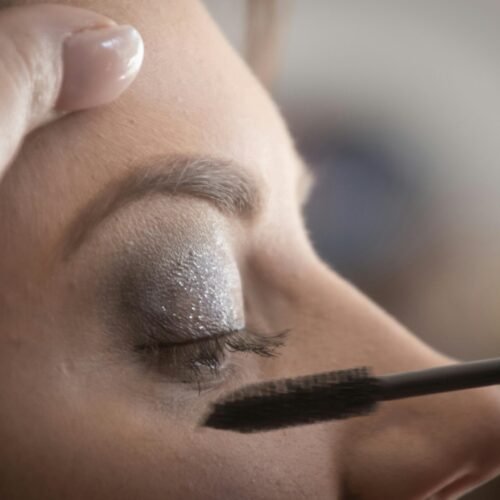 Eye Makeup Tricks to Make Your Eyes Pop